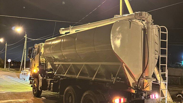 Запчасти для загрузчиков сыпучих кормов  